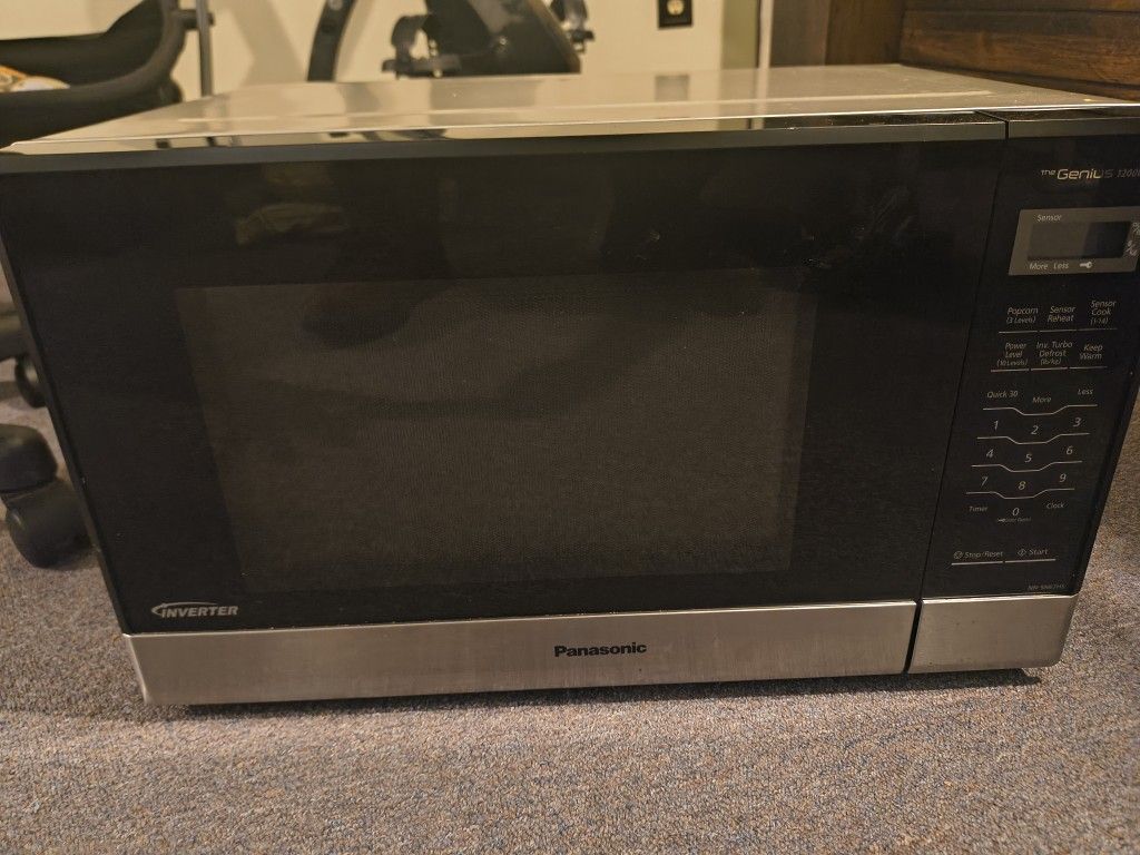 Panasonic Microwave 1200w