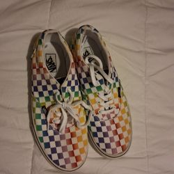 Vans tennis Shoes  Size 6