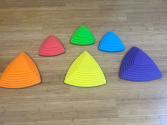 Gonge stepping stones