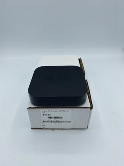 Apple TV 3rd generation with power cable &and remote!!!