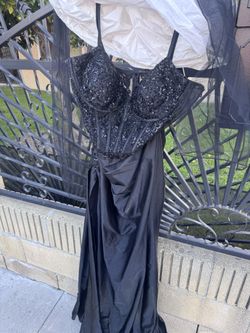 Dresses Size Large