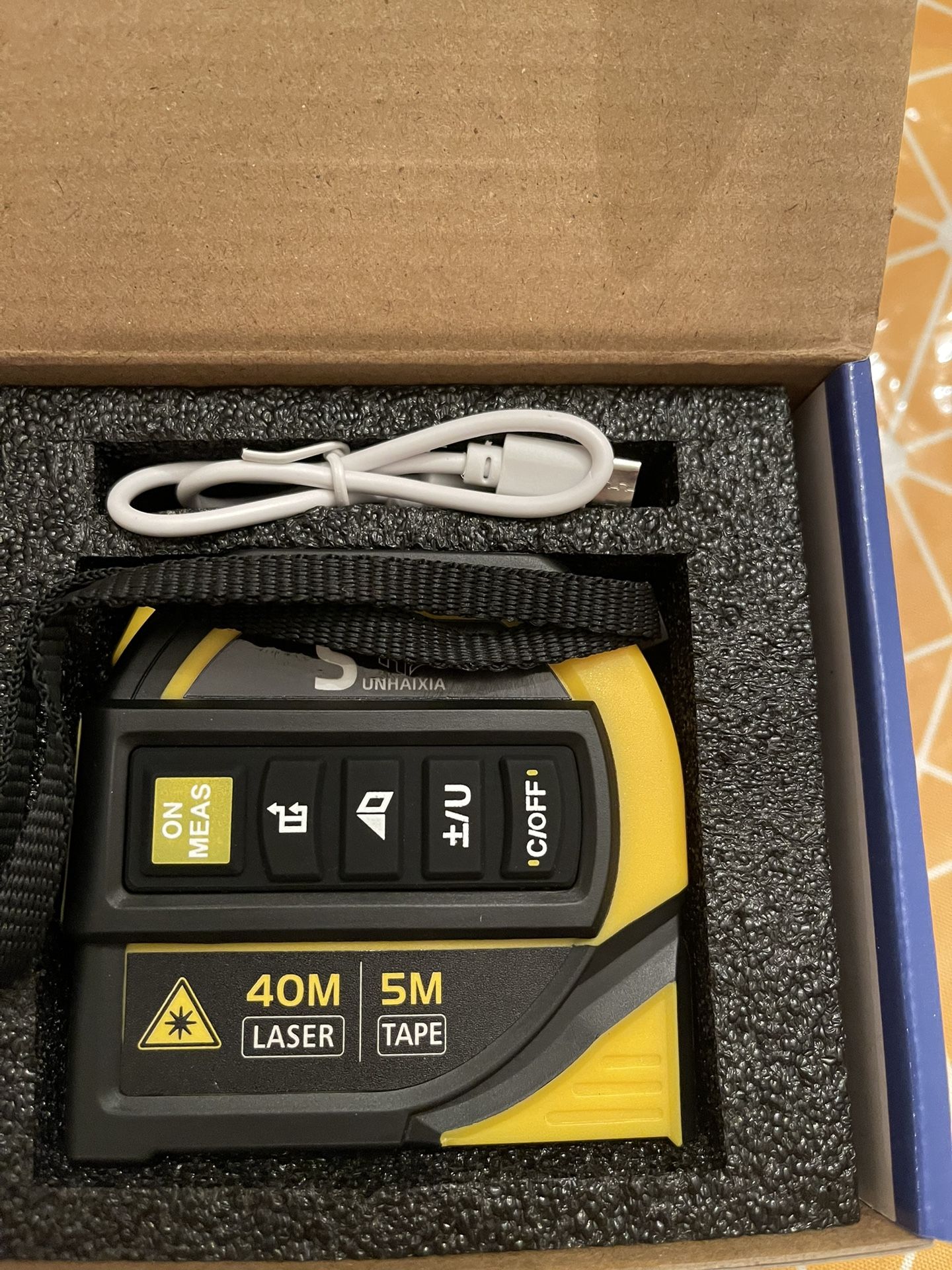 4 in 1 Laser Tape Measure(Two Color Options Y/B)