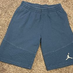 Jordan Basketball Blue Shorts Youth Large 12-13 Years