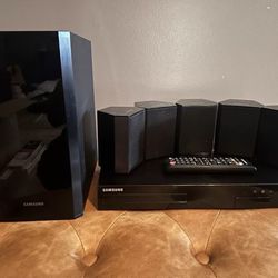 Samsung HT-J4500 Receiver 3D Blu-ray DVD Player Bluetooth All Wires Included