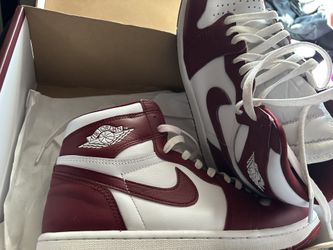Men’s Burgundy And White 1s