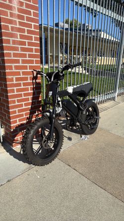 E-bike SPEAKER NOT NCLUDED (NEED GONE ASAP)