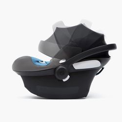 Cybex Aton M SensorSafe Infant Car Seat & SafeLock Base Black