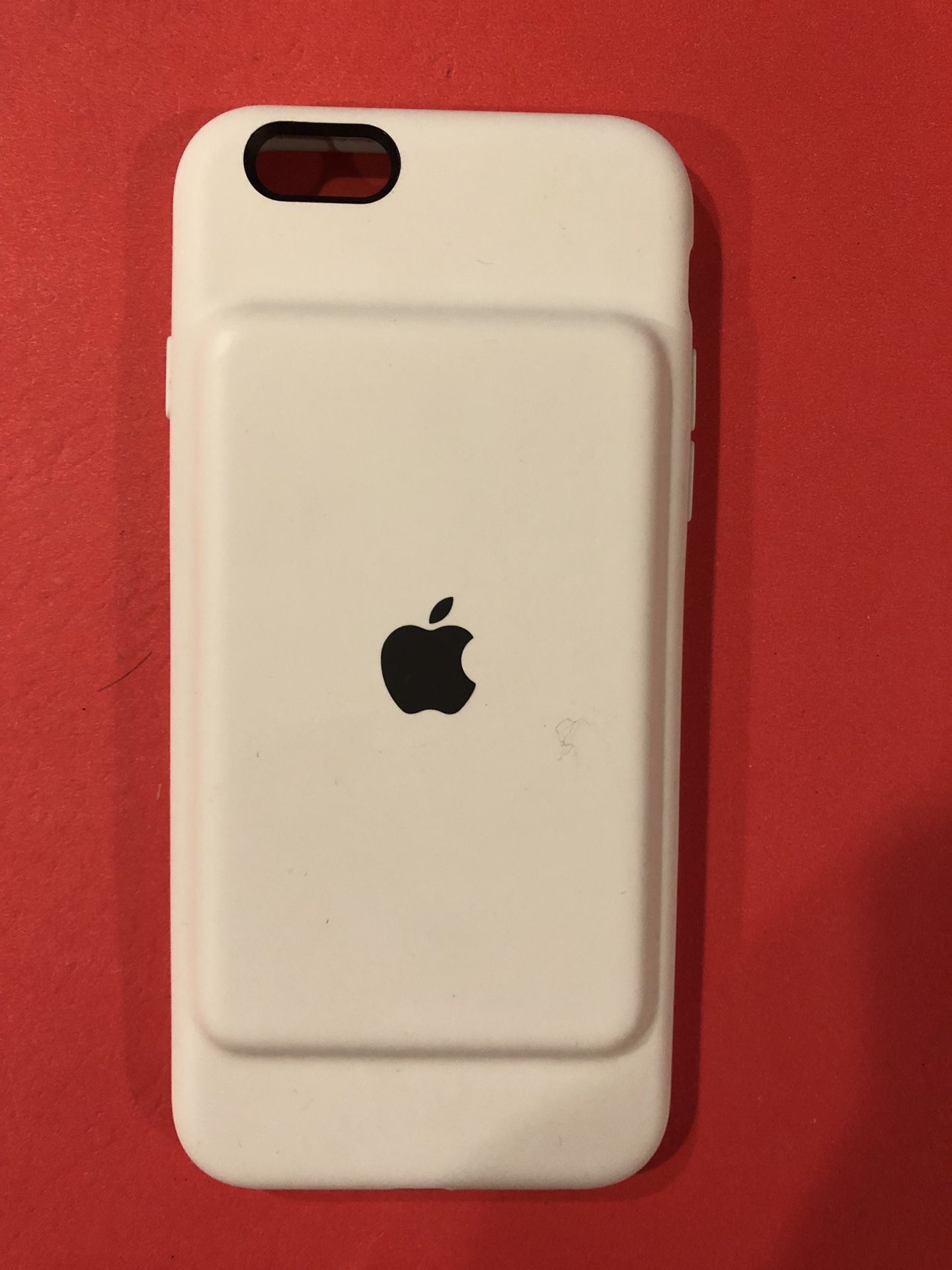 Apple iPhone 6s white charging case