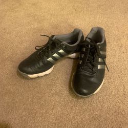 Kids golf shoes