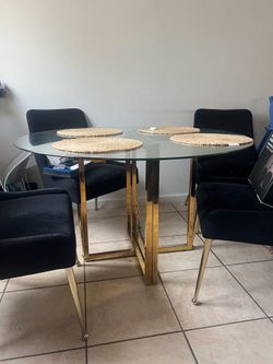 Round glass dining table