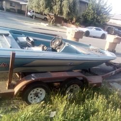 Skeeter Fishing Boat