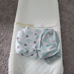 Waterproof Changing pad Liner with safety Fastening Strap with Quick-Release Buck