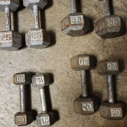 Dumbells 