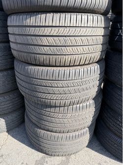 245/45r19 marca PIRELLI En perfectas condiciones de vida las 4