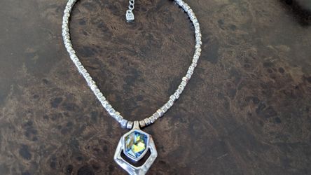 Uno De 50  The Cave Necklace 