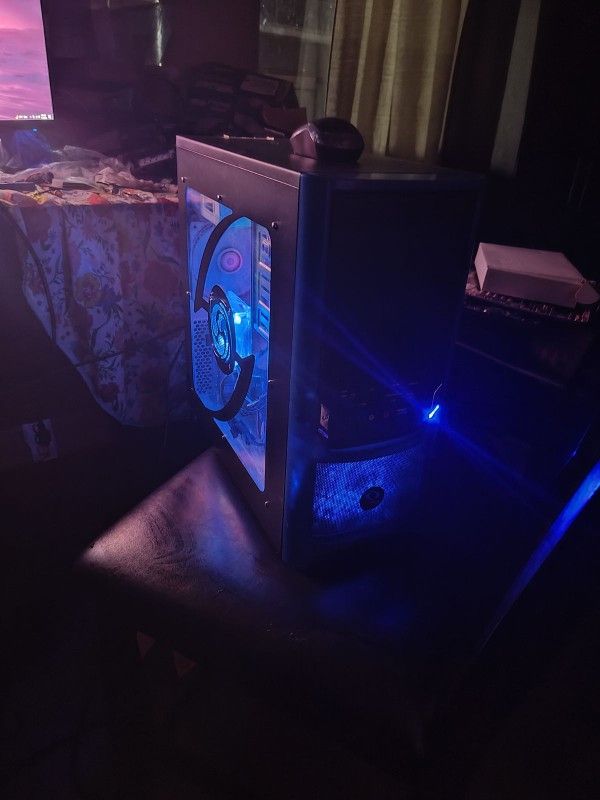 Gaming Computer i7 10 Gen 32 Gig