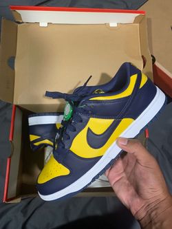 Nike Dunk Low Michigan