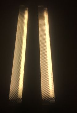 Two 24’ Fluorescent Light Strips