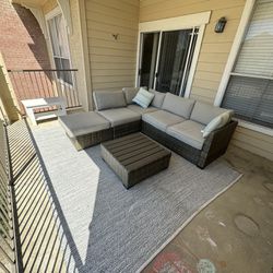 Wicker Outdoor Patio Set