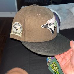 Toronto Blue Jays Fitted Cap