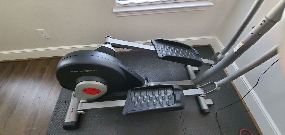 PROFORM Elliptical