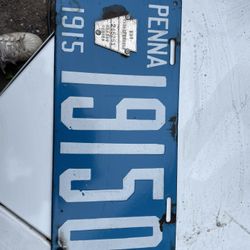Porcelain License Plate Woth Keystone Tag