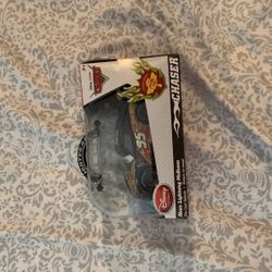 Disney Store Chase Edition Neon Lightning McQueen 