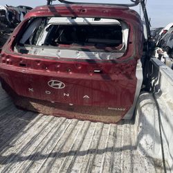 Hyundai Kona Liftgate 2022-25 OEM