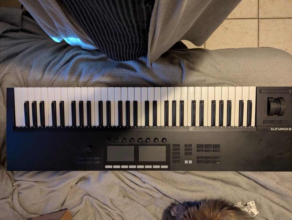 Komplete Kontrol S61