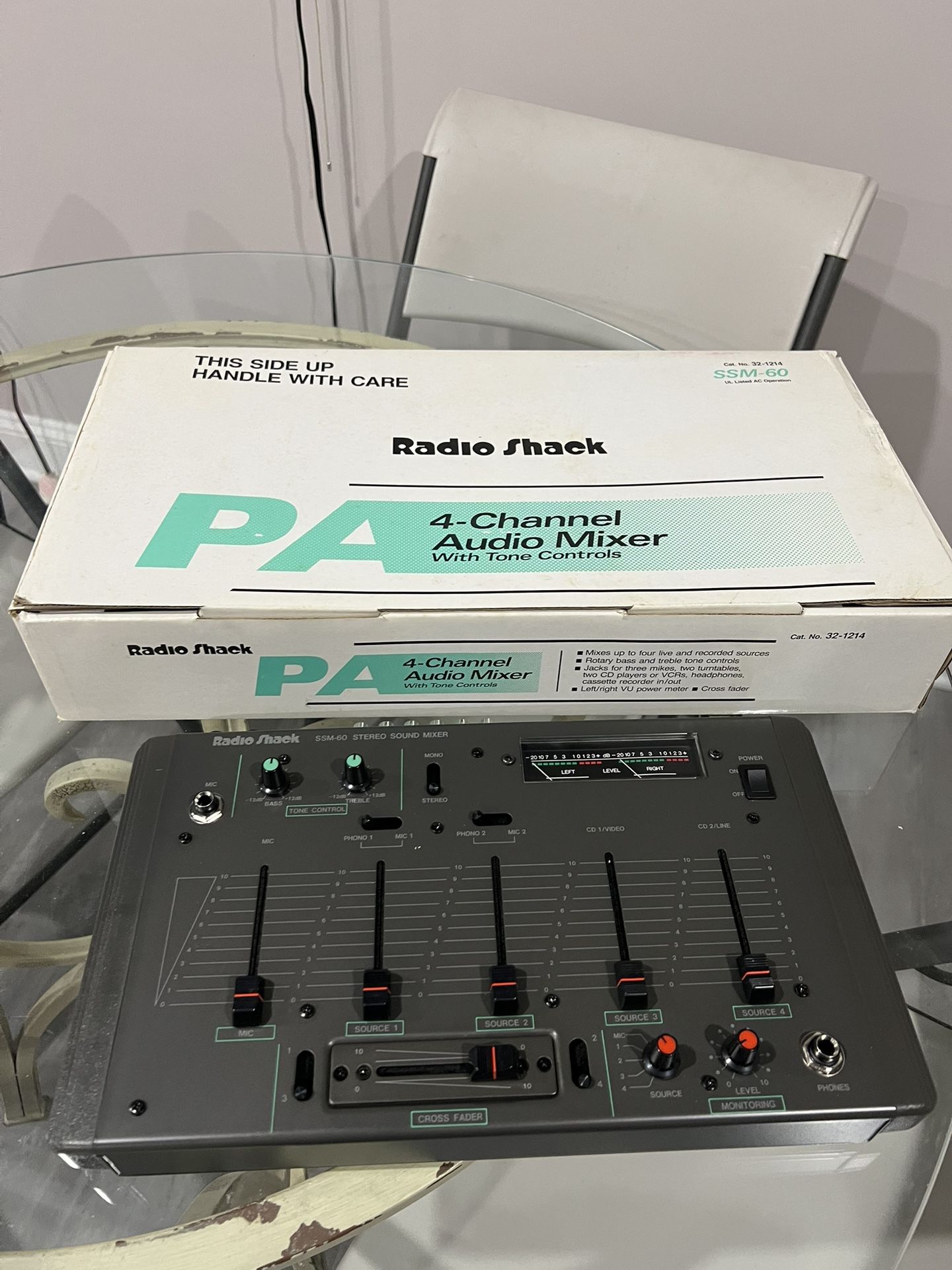 4-Channel Audio Mixer