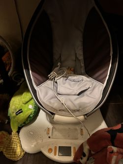4 Moms Swing