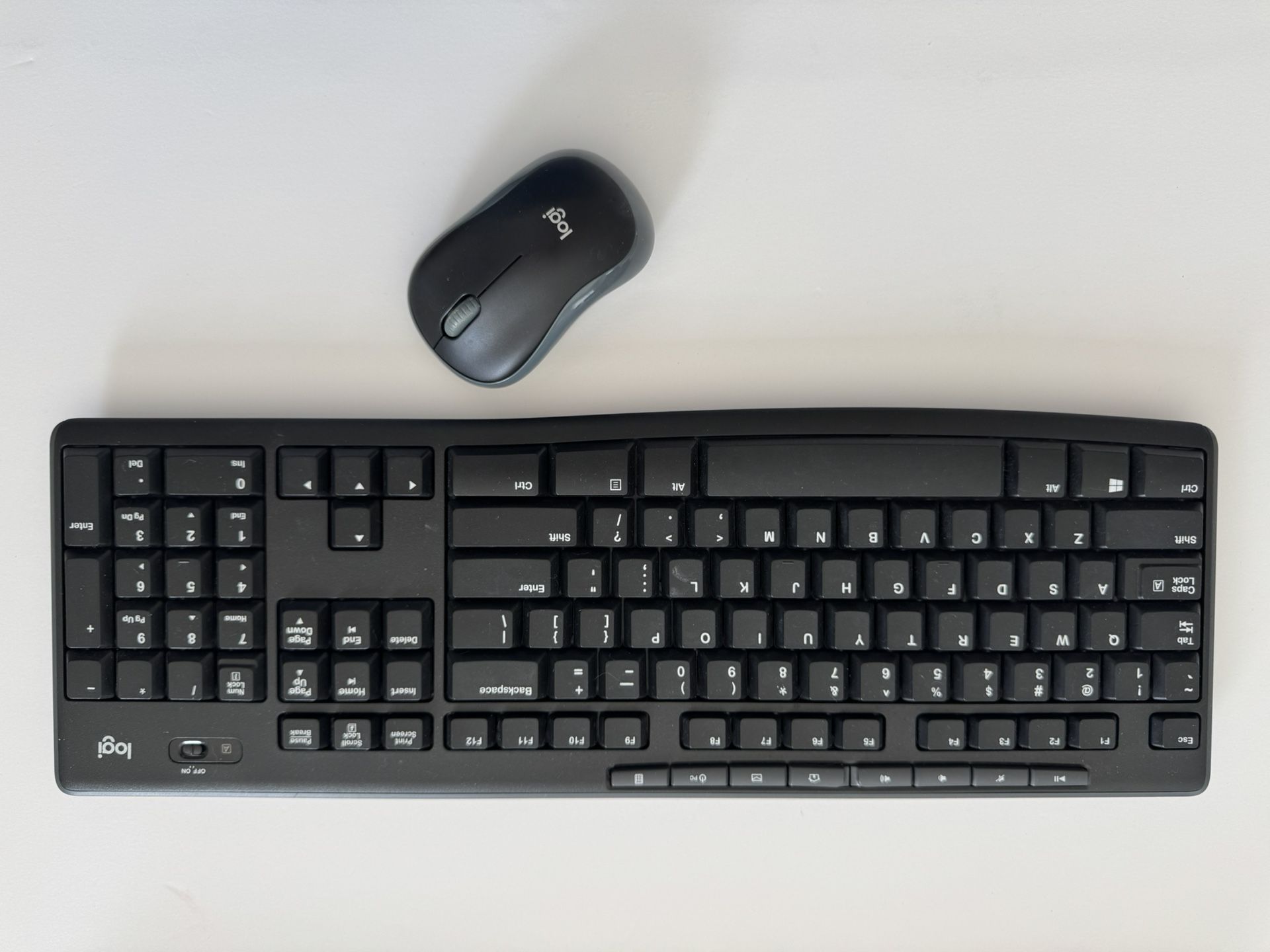 Keyboard And Wireless Mouse - New Logitech