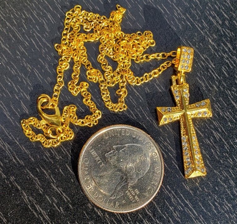 Gold Plated Cross Pendant 18 Inch Rolo Chain Necklace