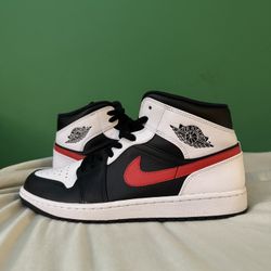Nike Jordan 1 Mid Chile Red Size 11
