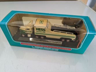 2001 Hess Miniature Racer Transport 