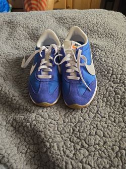 Nike Size 7 Glendale Pick Up