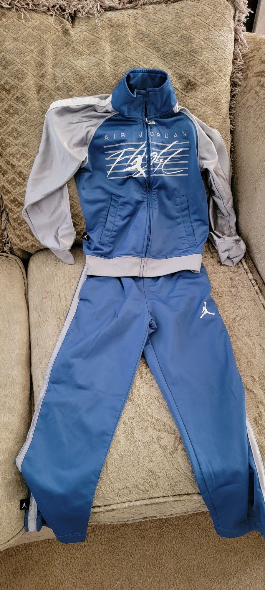 Boys Air Jordan Jogger Set