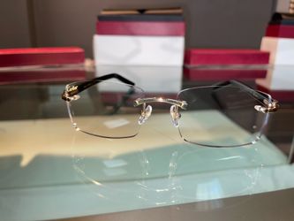 🔥BLACK ARMS IN GOLD WITH CLEAR LENS