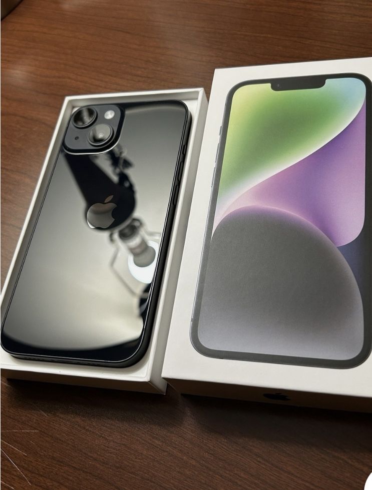 iPhone 14 Midnight Black