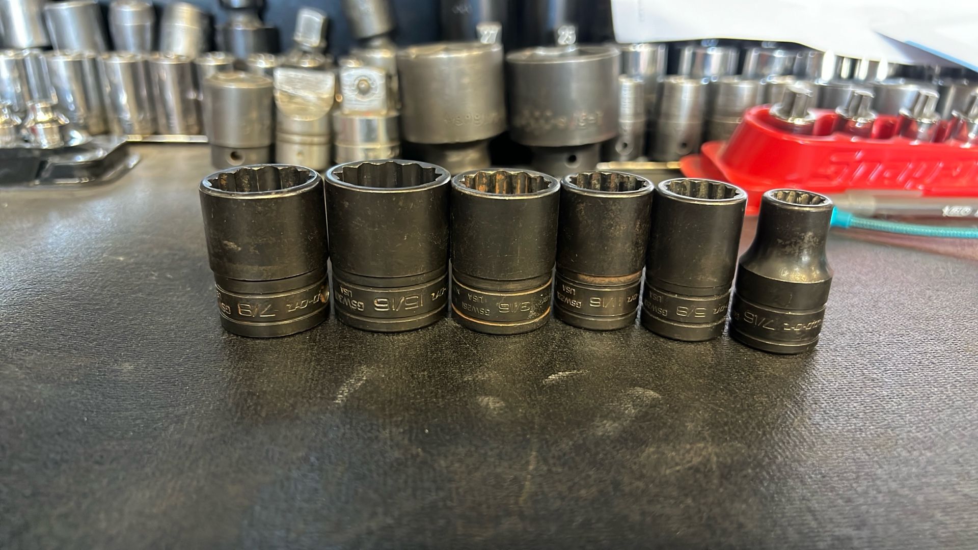 Snap On 1/2 Shallow SAE 12 Point Socket
