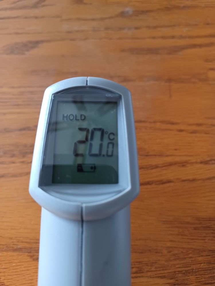 Raytek MINI TEMP IR THERMOMETER -0 TO 500F manual included.