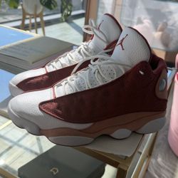 Size 9.5 Men’s Jordan 13 