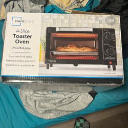 4-Slice Toaster Oven