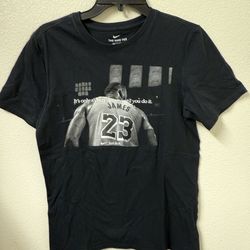 Nike LeBron James “It’s Only A Crazy Dream Until You Do It” Shirt Small
