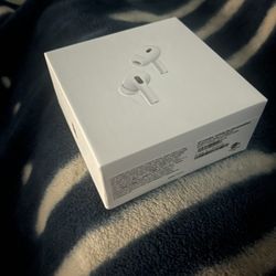 AirPods Pro (USB-C) - Like New - Only 3 Left