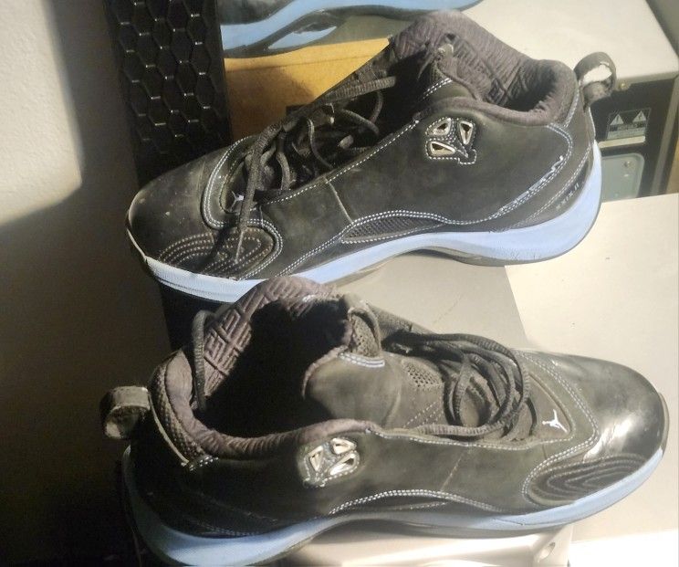 Vintage Air Jordan 11s