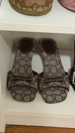 Coach kitten heels