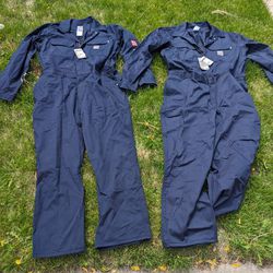 Construction Clothing - Coveralls, Balaclavas, Gloves, Safety Vests, Boots
