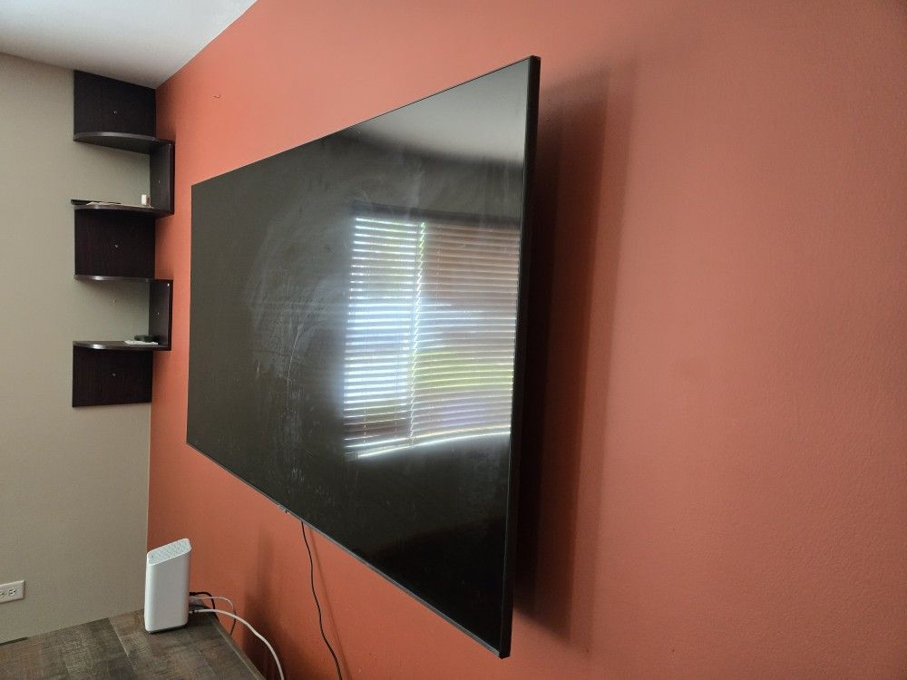Samsung 70inch Smart TV Free