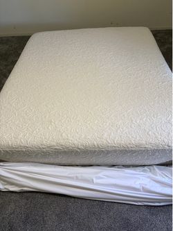Queen Sz Serta Mattress